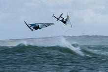Carica l'immagine nel visualizzatore di Gallery, action_shot
