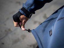 Carica l'immagine nel visualizzatore di Gallery, action_shot