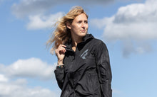 Load image into Gallery viewer, Fanatic Windbreaker Jacket Women 2022