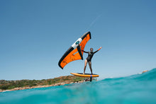Carica l'immagine nel visualizzatore di Gallery, action_shot