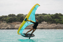 Carica l'immagine nel visualizzatore di Gallery, action_shot