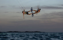 Lade das Bild in den Galerie-Viewer, action_shot