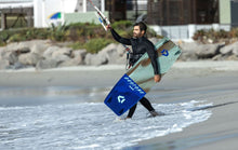 Carica l'immagine nel visualizzatore di Gallery, action_shot