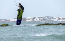 Lade das Bild in den Galerie-Viewer, action_shot