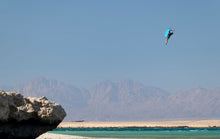 Carica l'immagine nel visualizzatore di Gallery, action_shot
