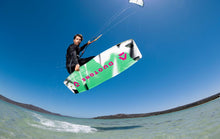 Carica l'immagine nel visualizzatore di Gallery, action_shot