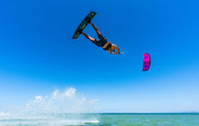 Carica l'immagine nel visualizzatore di Gallery, action_shot