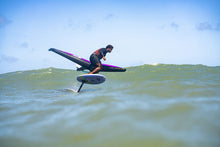 Carica l'immagine nel visualizzatore di Gallery, action_shot