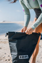 Carica l'immagine nel visualizzatore di Gallery, ION Dry Bag 2024