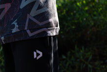 Load image into Gallery viewer, Duotone Apparel Shorts Sweat Offshore long unisex 2024